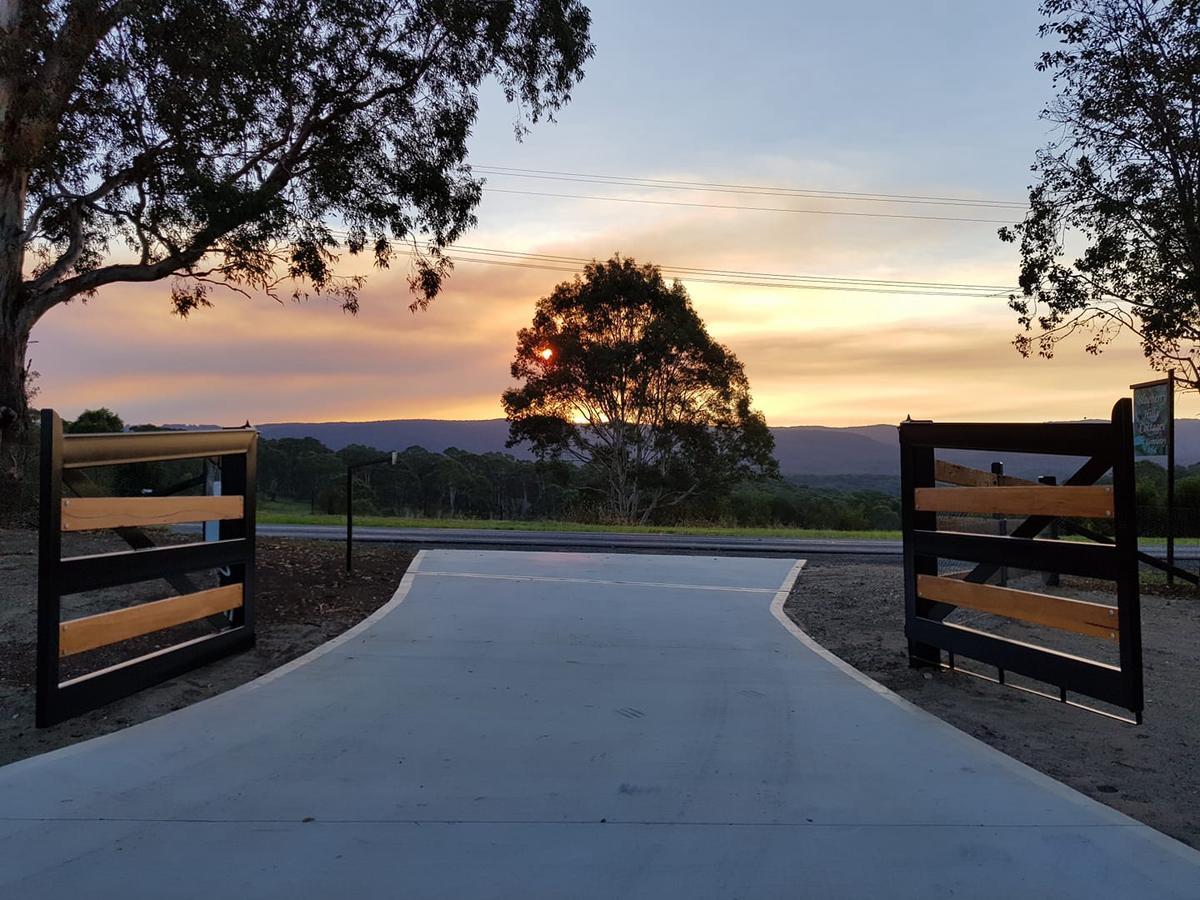 Blueberry Hills On Comleroy Farmstay - Self-Contained Cottages Kurrajong Екстериор снимка